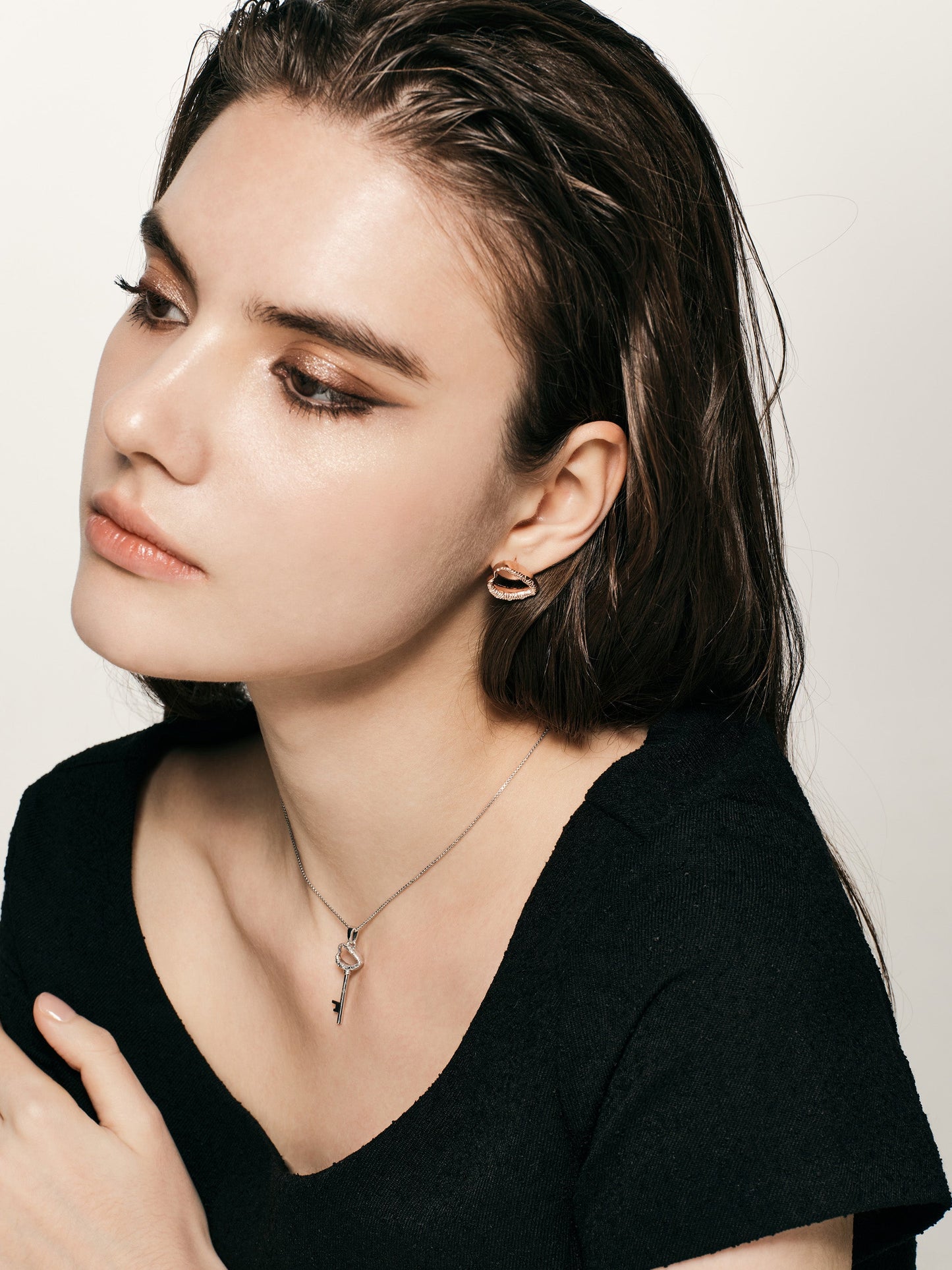 Alice Collier, Clé, Grand