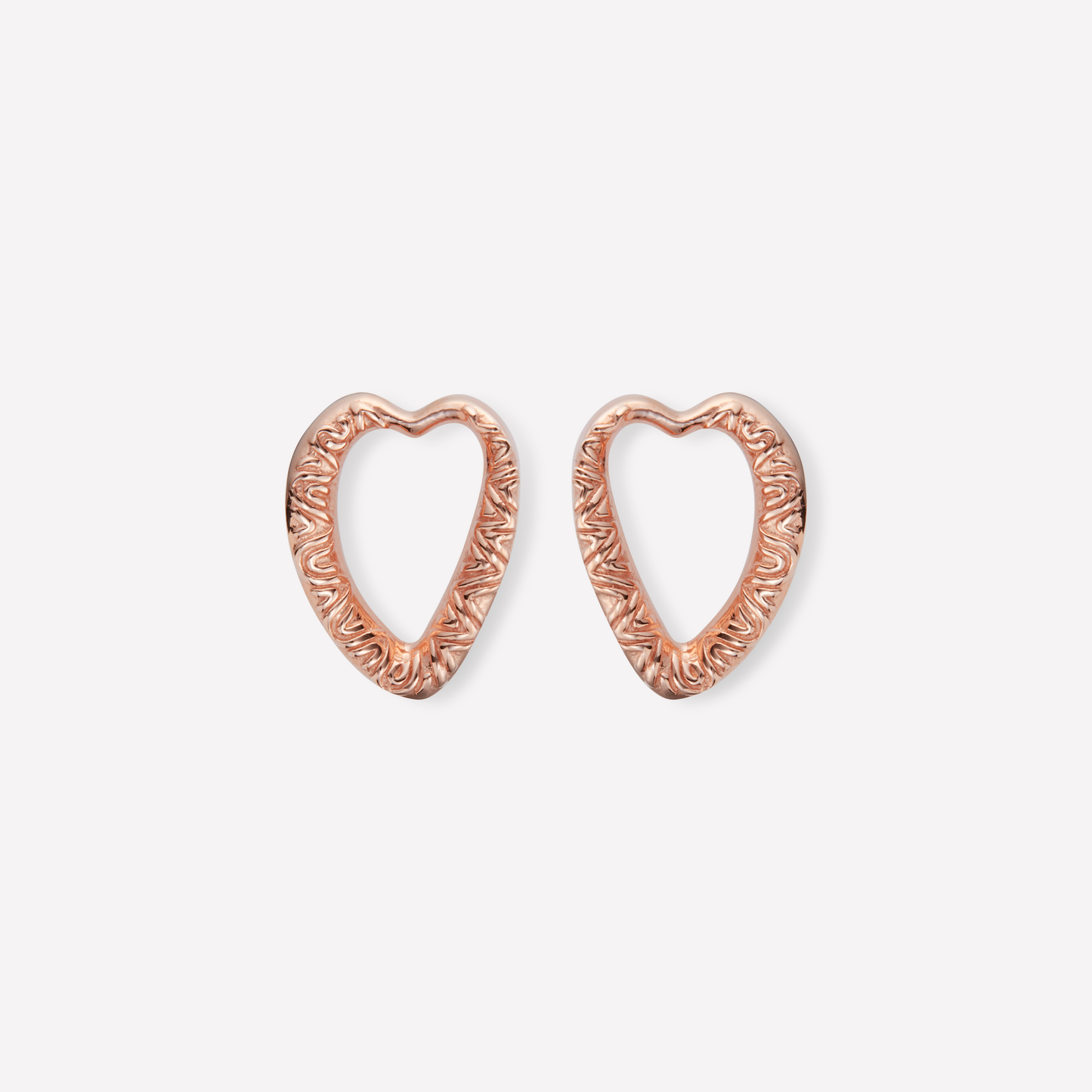 Alice Boucle d'Oreilles, Lips
