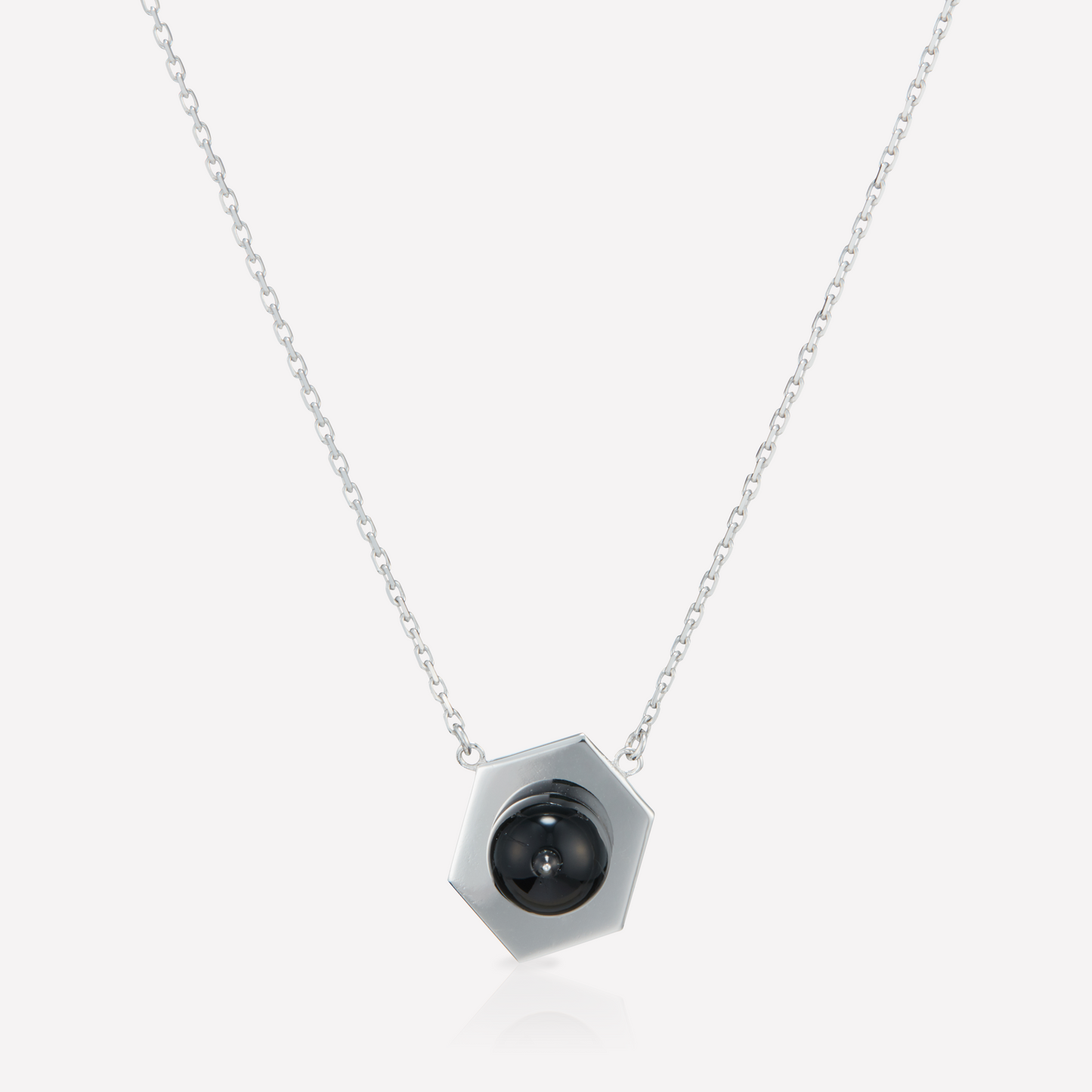 Tergum VII Collier, Hex 1, Spinel Noir