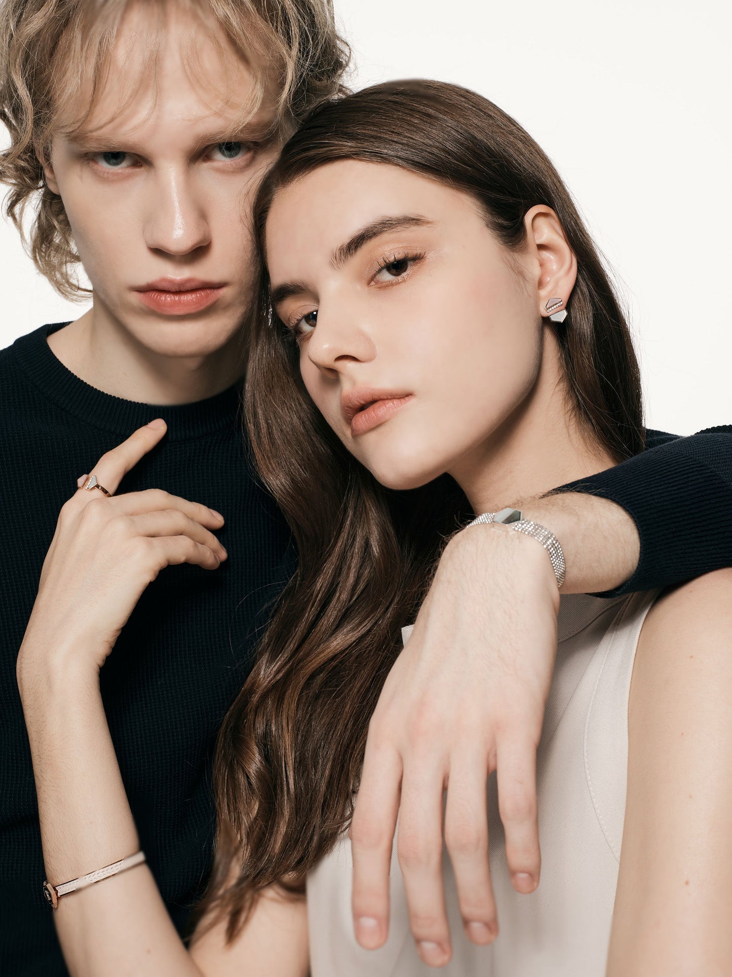 VOID Filled By You Boucle d'Oreilles, Petit, Diamant