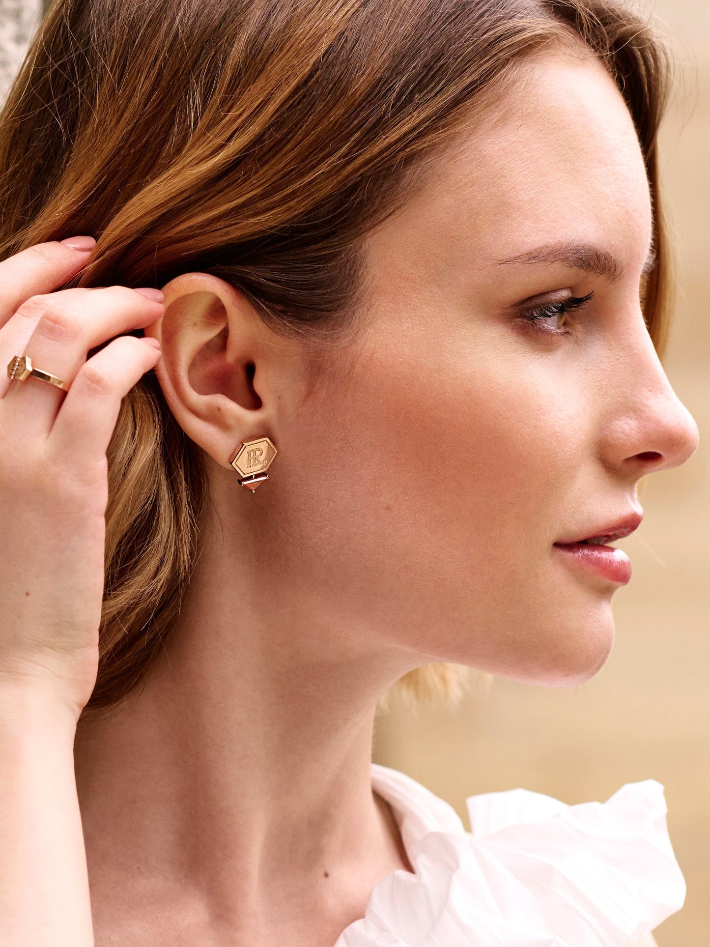 VOID Filled By You Bague, Grand, Opale Rose&Nacre Blanc, Diamant