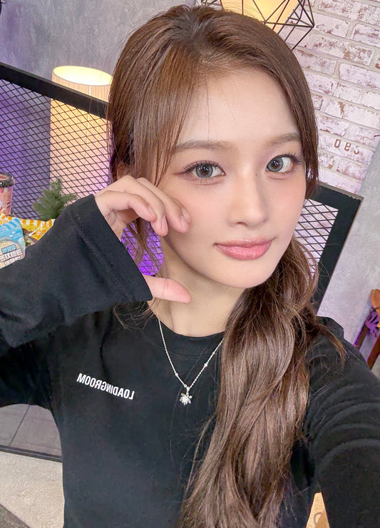 NMIXX SullYoon with Le Quartz